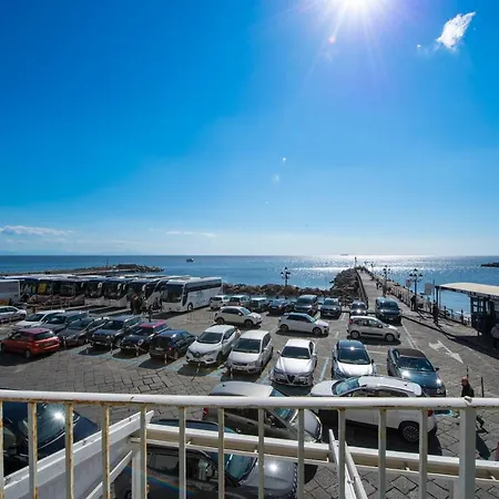 Lu Penniell Apartment